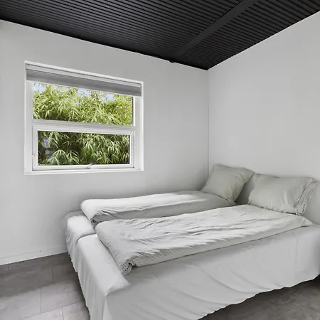 With 3 Bedrooms And Terrace Leilighet Skælskør